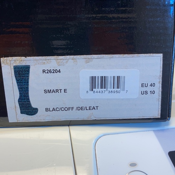 Black suede boots size 10 - Picture 5 of 5